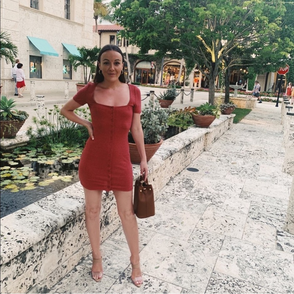 Sundress - Picture 6 of 6